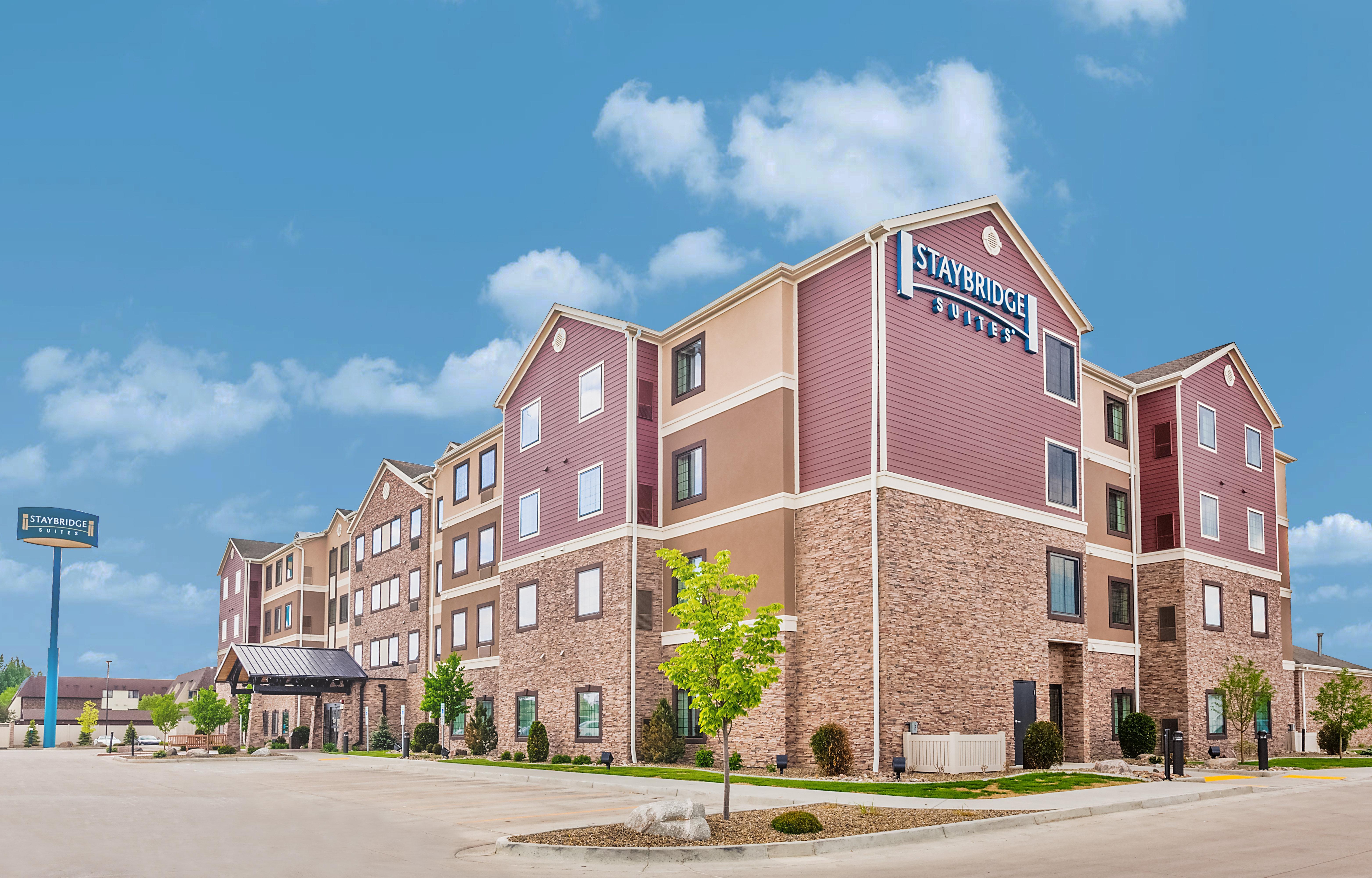 Staybridge Suites Bismarck By Ihg Bagian luar foto